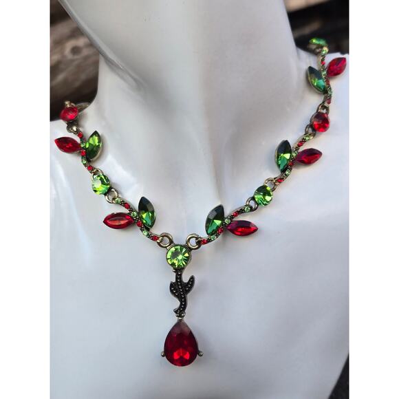 Vintage Red & Green Crystal Lariat Necklace, Bronze Tone, Christmas Necklace - Picture 1 of 10
